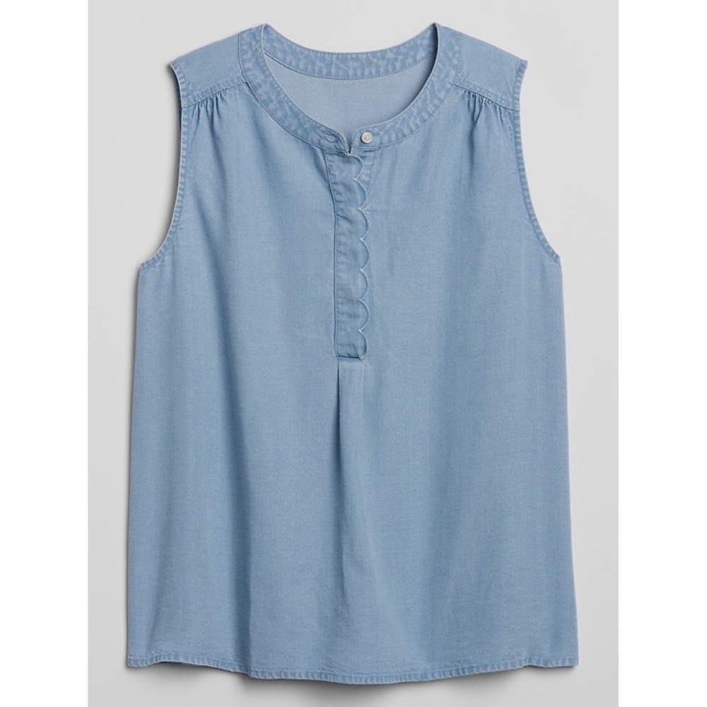 GAP Sleeveless Top in TENCEL™ LIGHT WASH